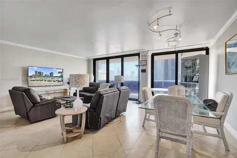 19667 Turnberry Way Aventura FL 33180