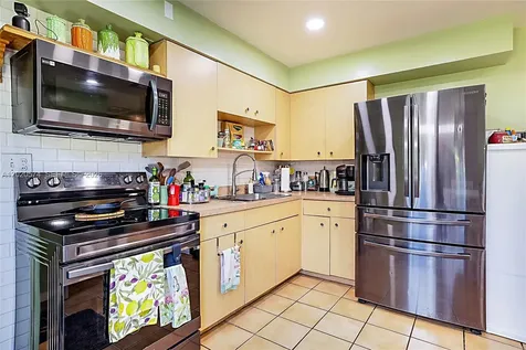4079 Dahl Drive Green Acres FL 33463