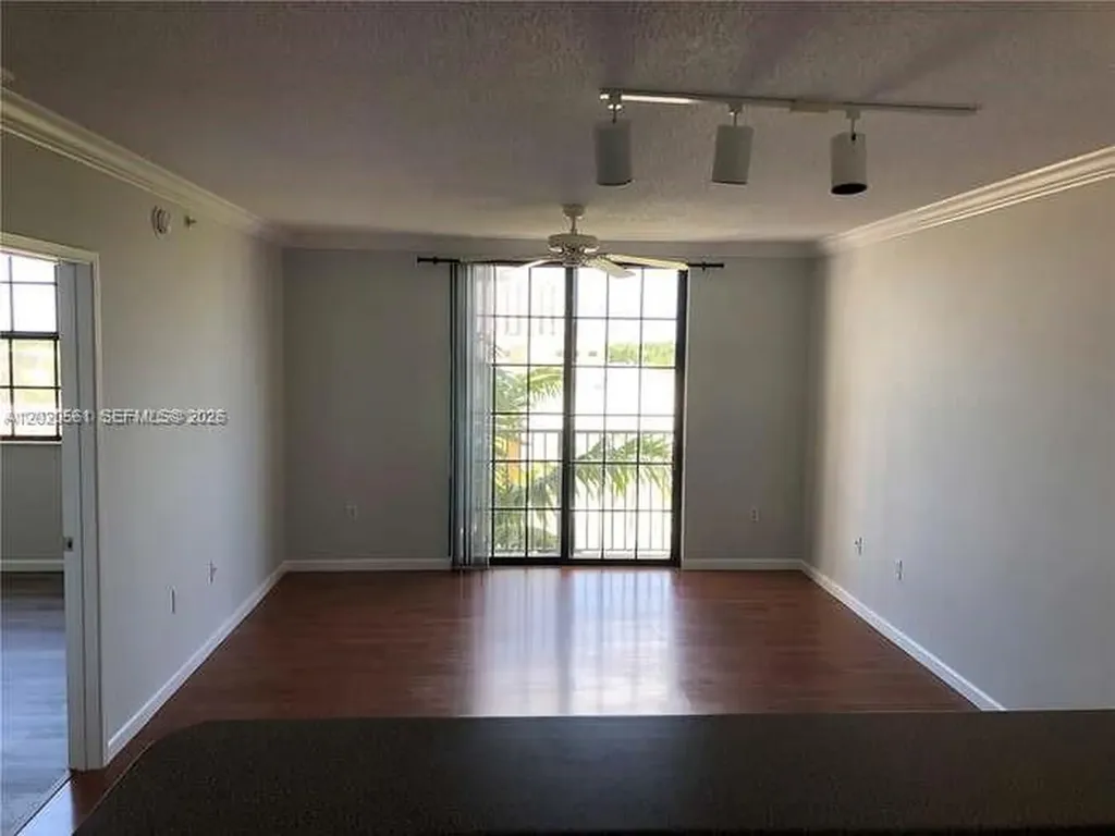 1919 Van Buren Hollywood FL 33020