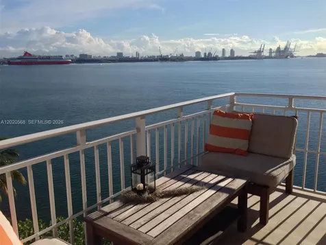 770 Claughton Island Drive Miami FL 33131