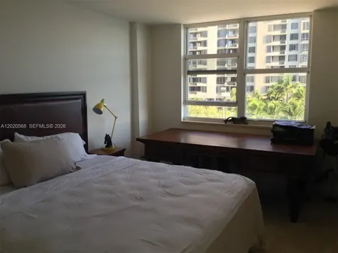 770 Claughton Island Drive Miami FL 33131