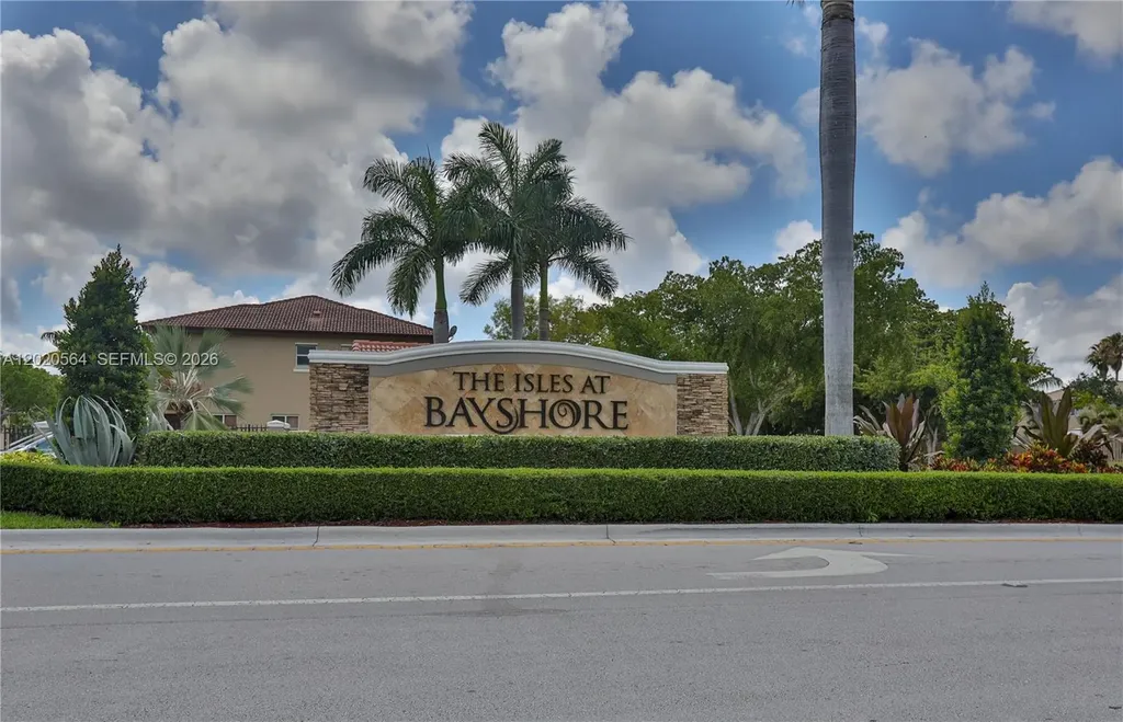 22421 SW 88th Place Cutler Bay FL 33190