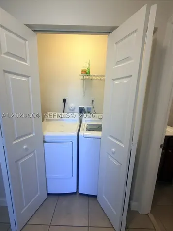 22421 SW 88th Place Cutler Bay FL 33190