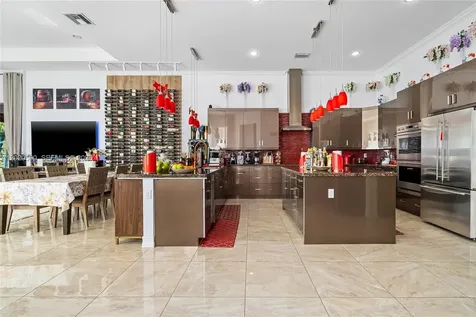 5703 N Sterling Ranch Drive Davie FL 33314