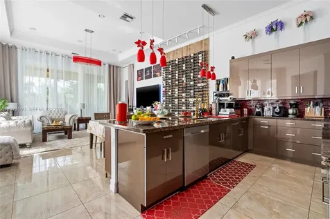5703 N Sterling Ranch Drive Davie FL 33314