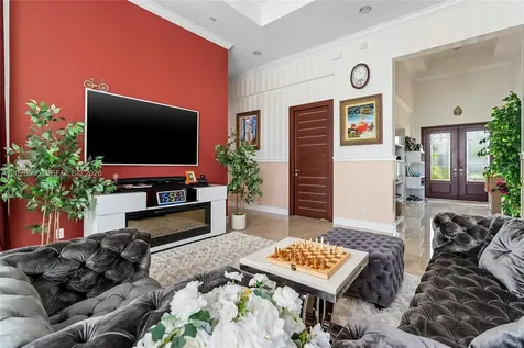 5703 N Sterling Ranch Drive Davie FL 33314
