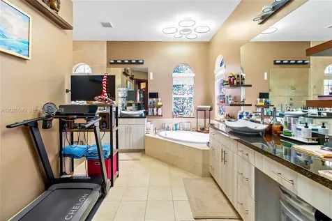 5703 N Sterling Ranch Drive Davie FL 33314