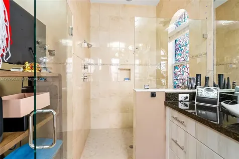 5703 N Sterling Ranch Drive Davie FL 33314