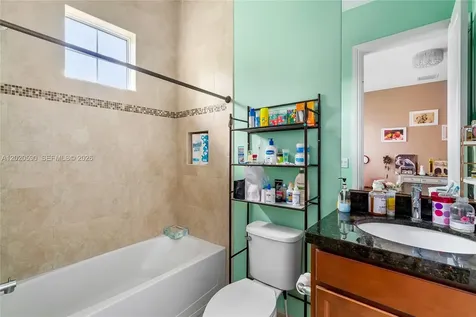 5703 N Sterling Ranch Drive Davie FL 33314