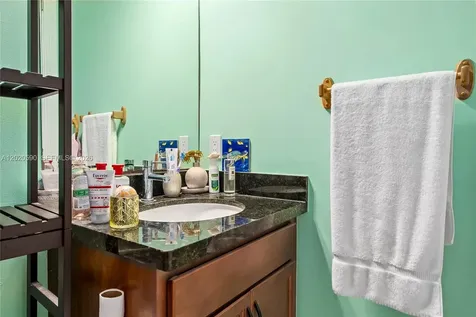 5703 N Sterling Ranch Drive Davie FL 33314