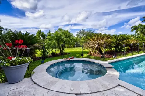 5703 N Sterling Ranch Drive Davie FL 33314