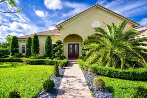 5703 N Sterling Ranch Drive Davie FL 33314