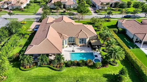 5703 N Sterling Ranch Drive Davie FL 33314