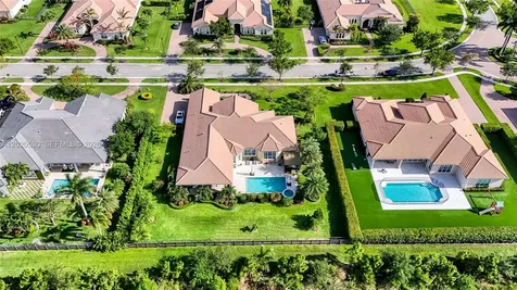5703 N Sterling Ranch Drive Davie FL 33314