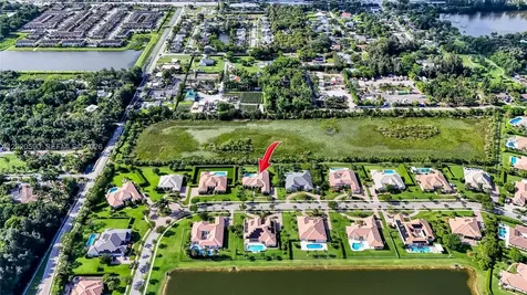 5703 N Sterling Ranch Drive Davie FL 33314