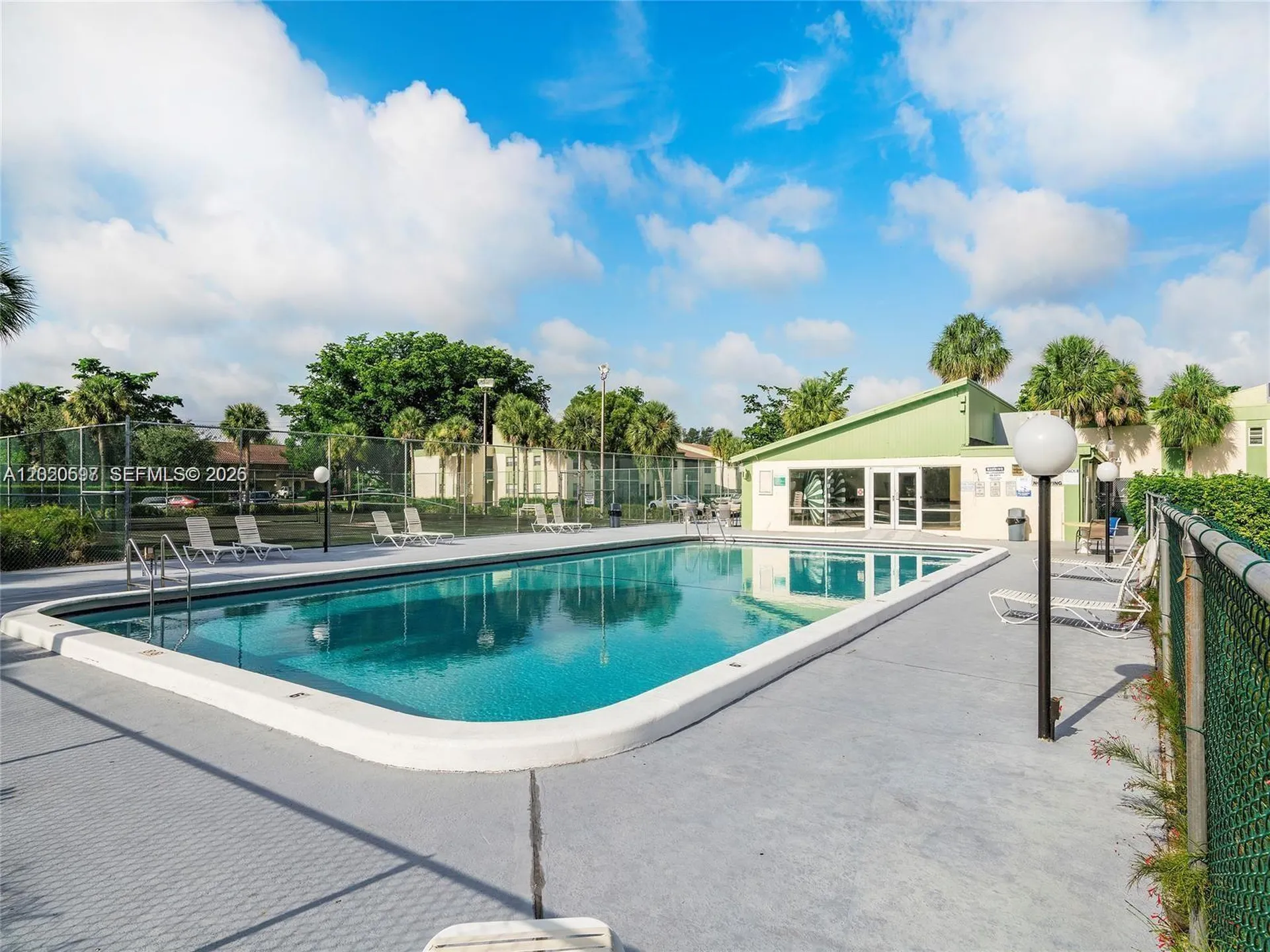 4133 NW 88th Avenue Coral Springs FL 33065