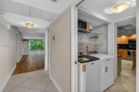 4015 W Palm Aire Drive Pompano Beach FL 33069
