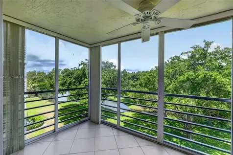 4015 W Palm Aire Drive Pompano Beach FL 33069