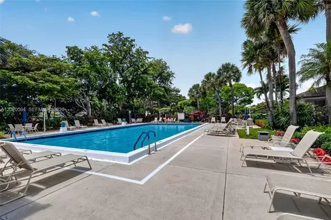 4015 W Palm Aire Drive Pompano Beach FL 33069