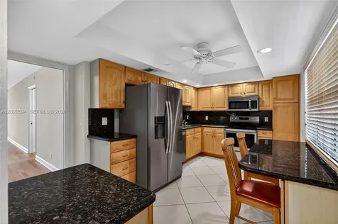 4015 W Palm Aire Drive Pompano Beach FL 33069