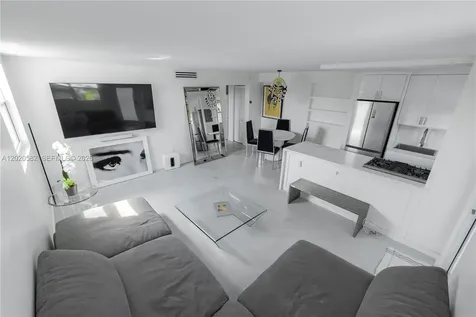 301 Jefferson Avenue Miami Beach FL 33139