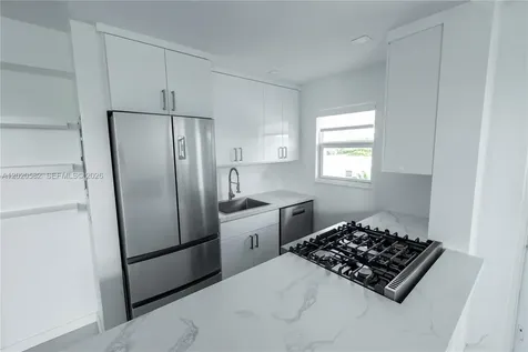 301 Jefferson Avenue Miami Beach FL 33139