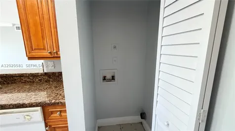 15221 SW 80th Street Miami FL 33193