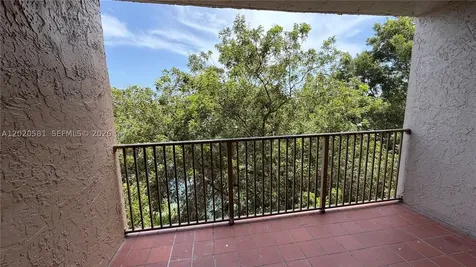 15221 SW 80th Street Miami FL 33193
