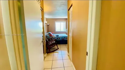 15221 SW 80th Street Miami FL 33193