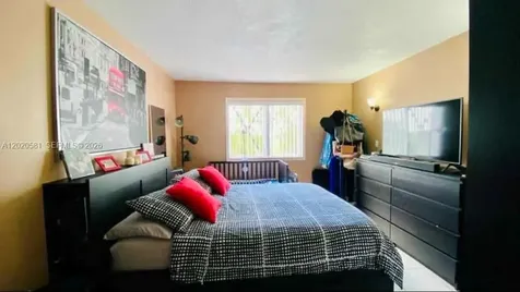 15221 SW 80th Street Miami FL 33193