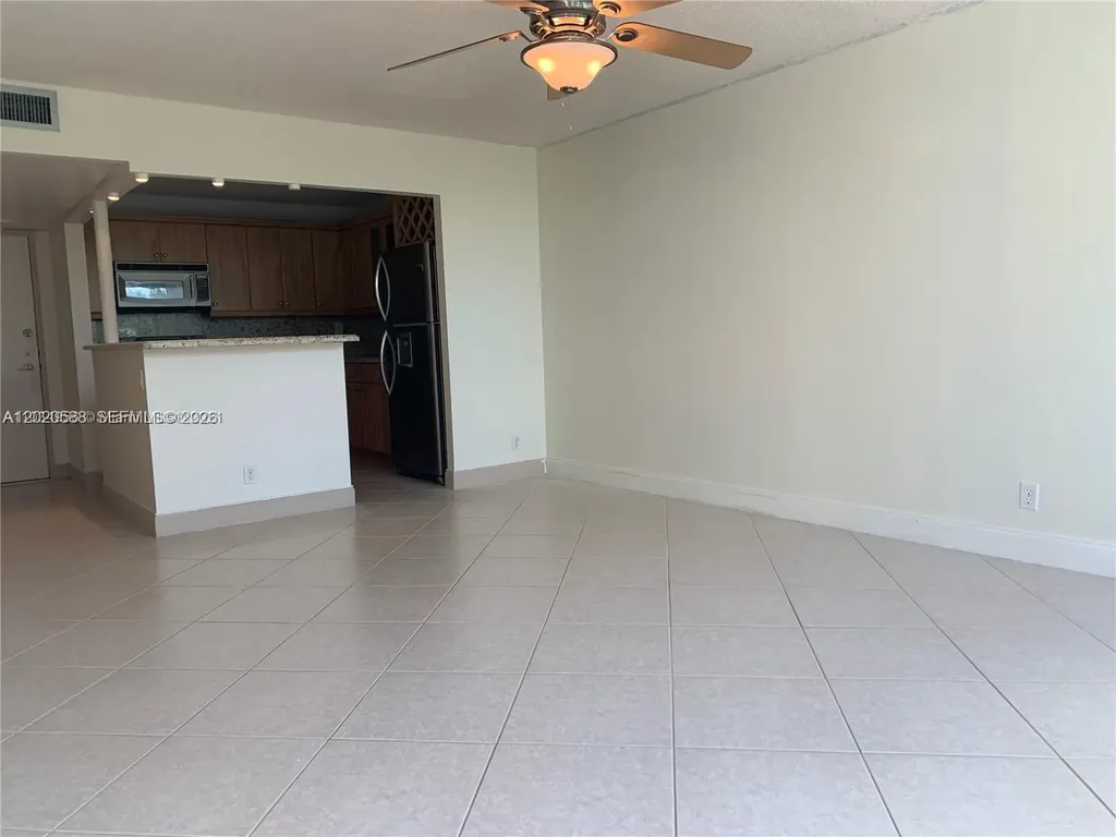 2731 Taft Street Hollywood FL 33020