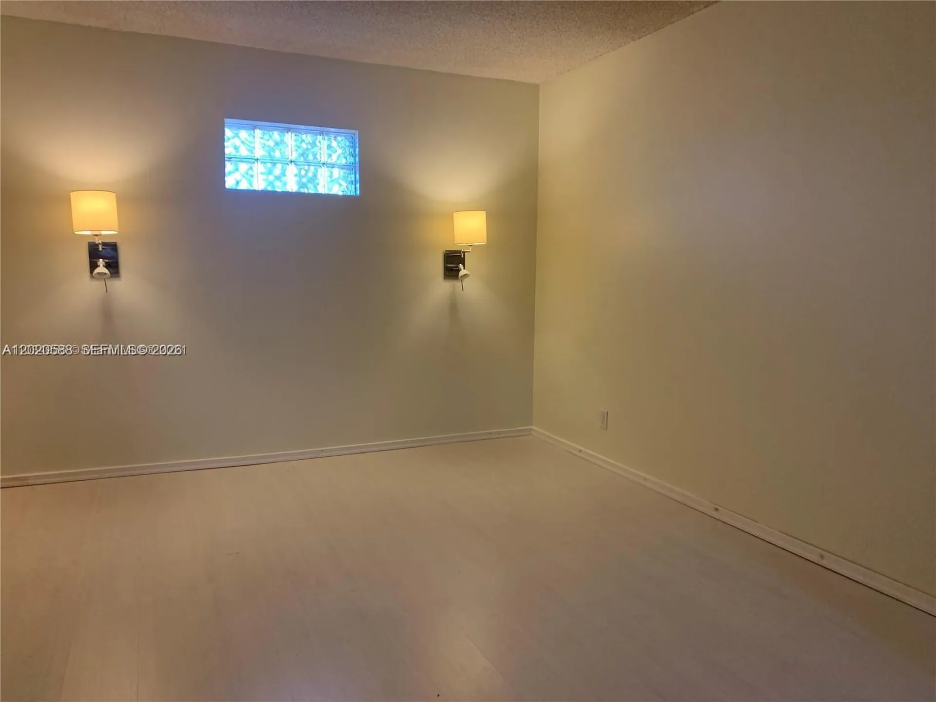 2731 Taft Street Hollywood FL 33020