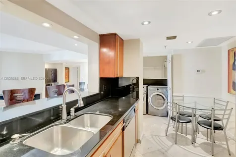 520 Brickell Key Drive Miami FL 33131