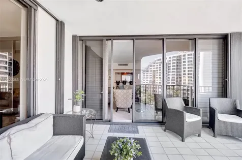 520 Brickell Key Drive Miami FL 33131