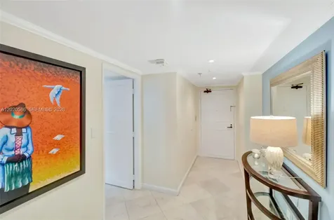 520 Brickell Key Drive Miami FL 33131