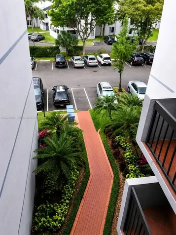 13255 SW 88 Lane Kendall FL 33186