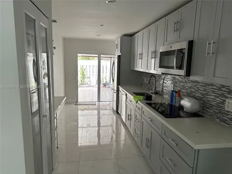 14944 SW 88th Terrace Miami FL 33196
