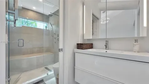 734 Michigan Avenue Miami Beach FL 33139