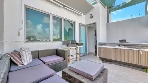 734 Michigan Avenue Miami Beach FL 33139