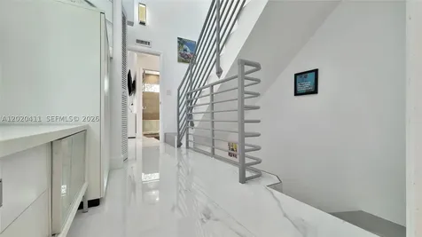734 Michigan Avenue Miami Beach FL 33139