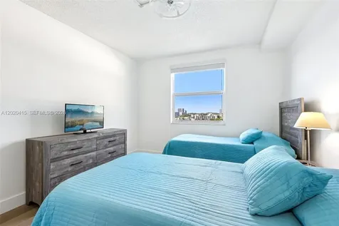17150 N Bay Road Sunny Isles Beach FL 33160
