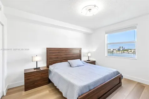 17150 N Bay Road Sunny Isles Beach FL 33160