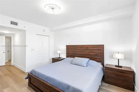 17150 N Bay Road Sunny Isles Beach FL 33160