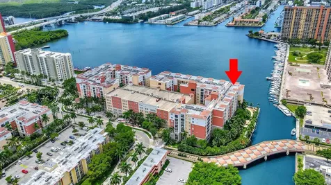 17150 N Bay Road Sunny Isles Beach FL 33160