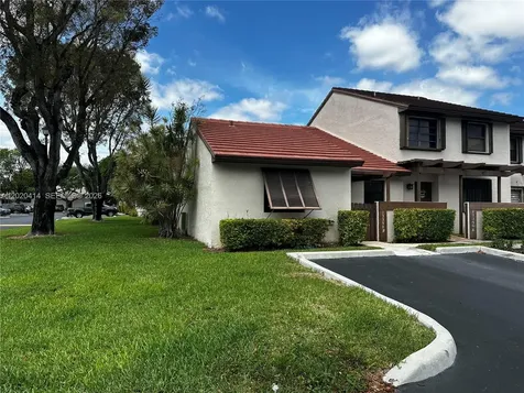 13350 SW 88th Terrace Miami FL 33186