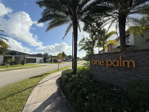2945 SE 3rd Street Homestead FL 33033