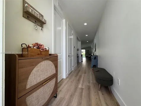 2945 SE 3rd Street Homestead FL 33033
