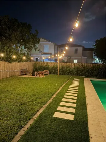2945 SE 3rd Street Homestead FL 33033