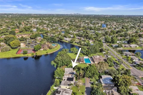 6408 NW 72nd Avenue Tamarac FL 33321