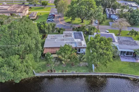 6408 NW 72nd Avenue Tamarac FL 33321